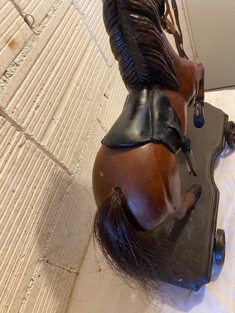 Statuette: ANTIKES PFERD AUF RÄDER – Usato da Chur venduto da silbermon 6