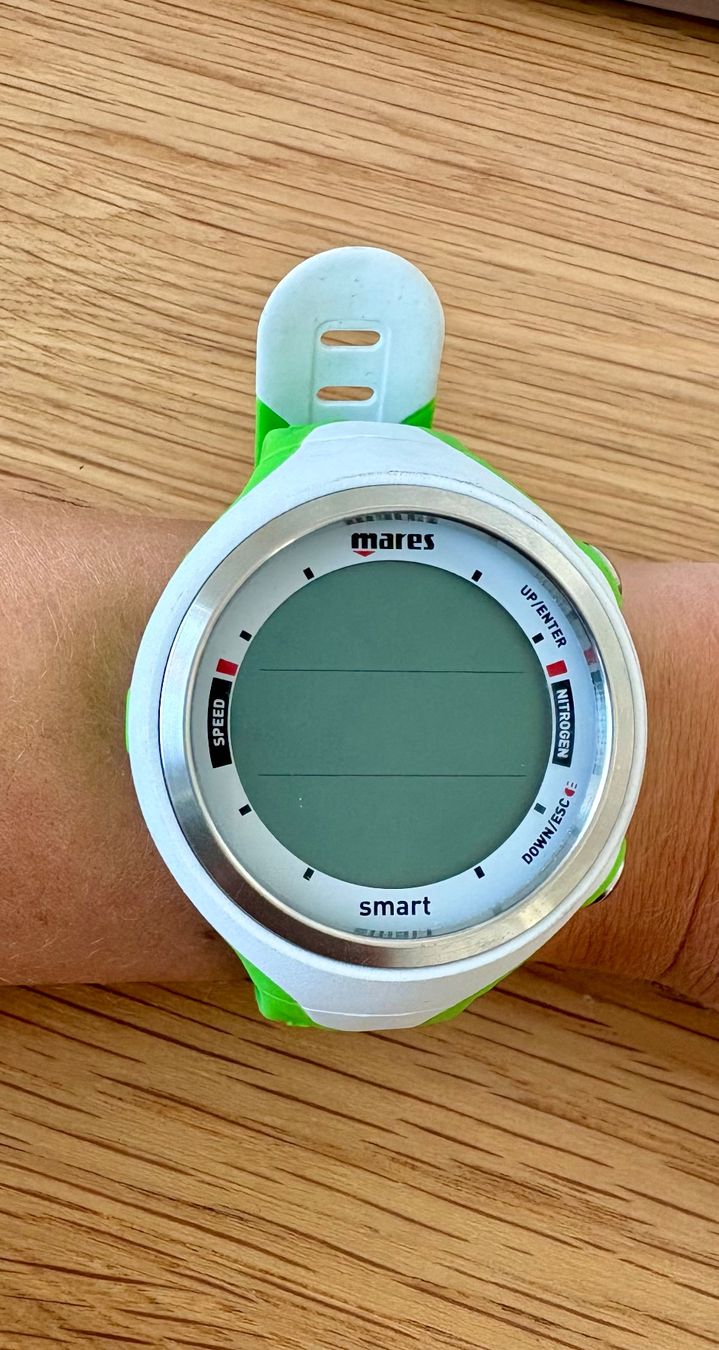 Misurare: Neuer Tauchcomputer Mares Smart, Weiss/Grün – Usato da Seewen SZ venduto da janine.walter