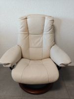 Fauteuil stressless Mayfair Classic  avec son repose pied