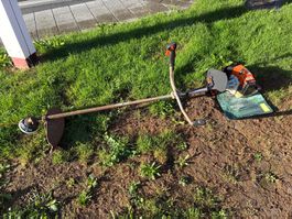 Motorsense Freischneider STIHL FS 120 mit Zweihandgriff