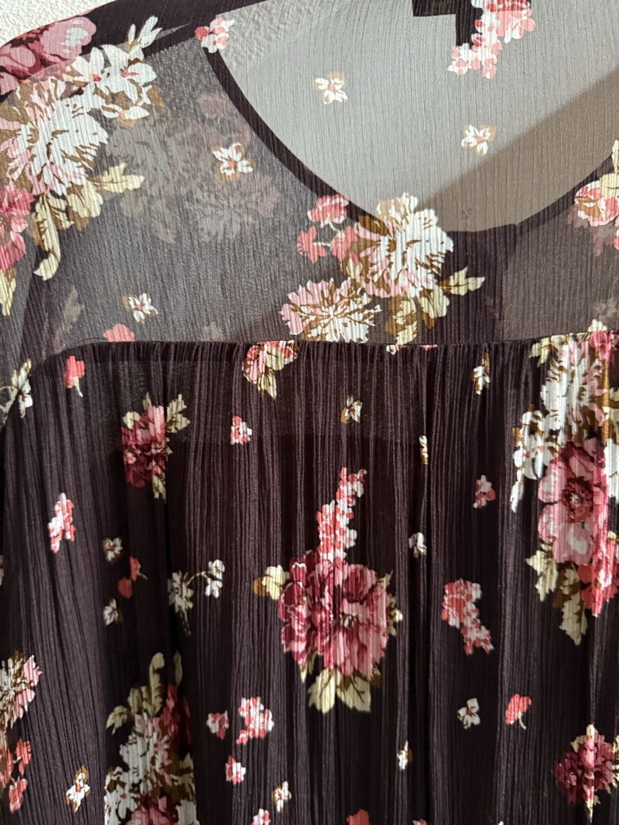 Massimo Dutti Blusen: Massimo Dutti Bluse, Grösse 44, Blumenmuster, Top Zustand – Gebraucht aus Islikon von Julies_wardrobe 3