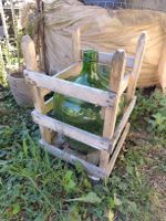 Ballonflasche grün mit Holzgestell 