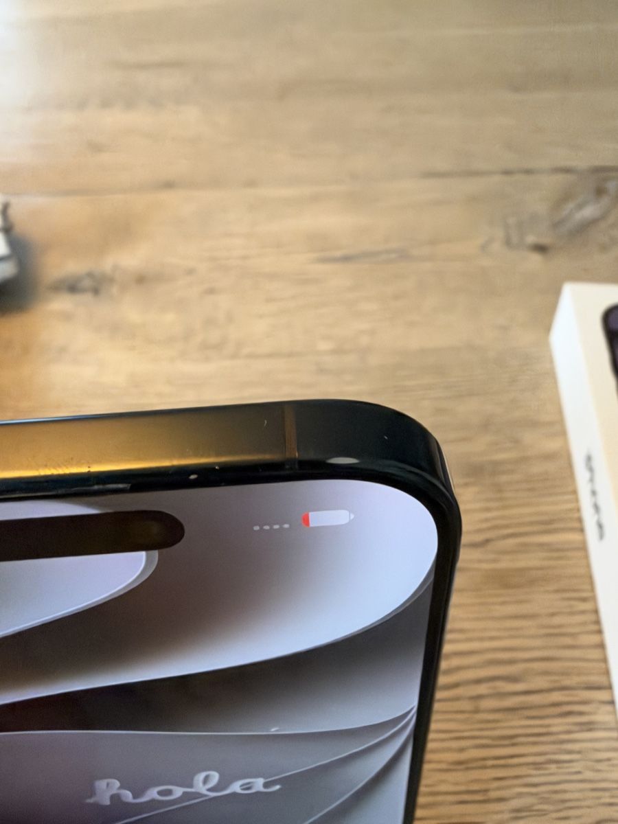 Apple Portables: iPhone 16 Pro, 128GB, Black Titanium – D'occasion à Uster par michelle_76 4