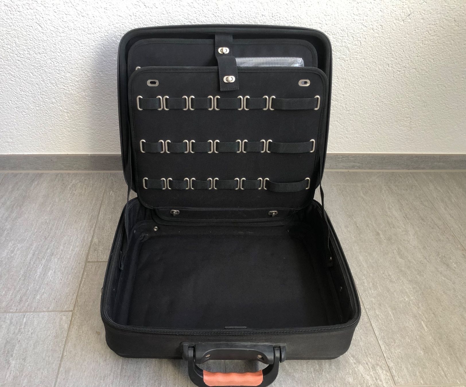 Tutti gli attrezzi: Plano Werkzeugkoffer PC 100E ProCase-Line – Usato da Fraubrunnen venduto da MarvinNr42 3