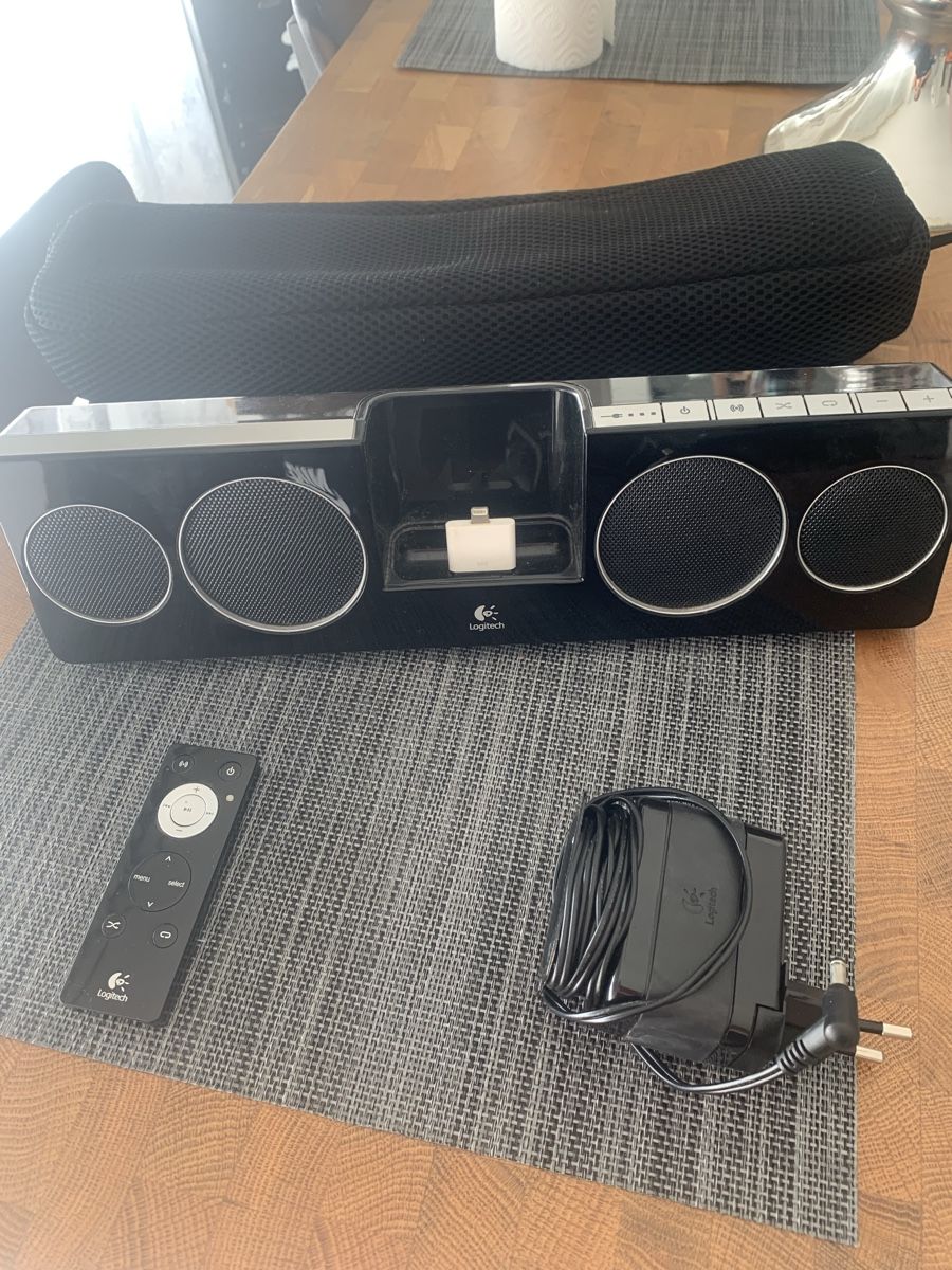 Logitech Haut-parleurs: Logitech iPod mobile Soundbar – D'occasion à Emmen par ama_8wmn