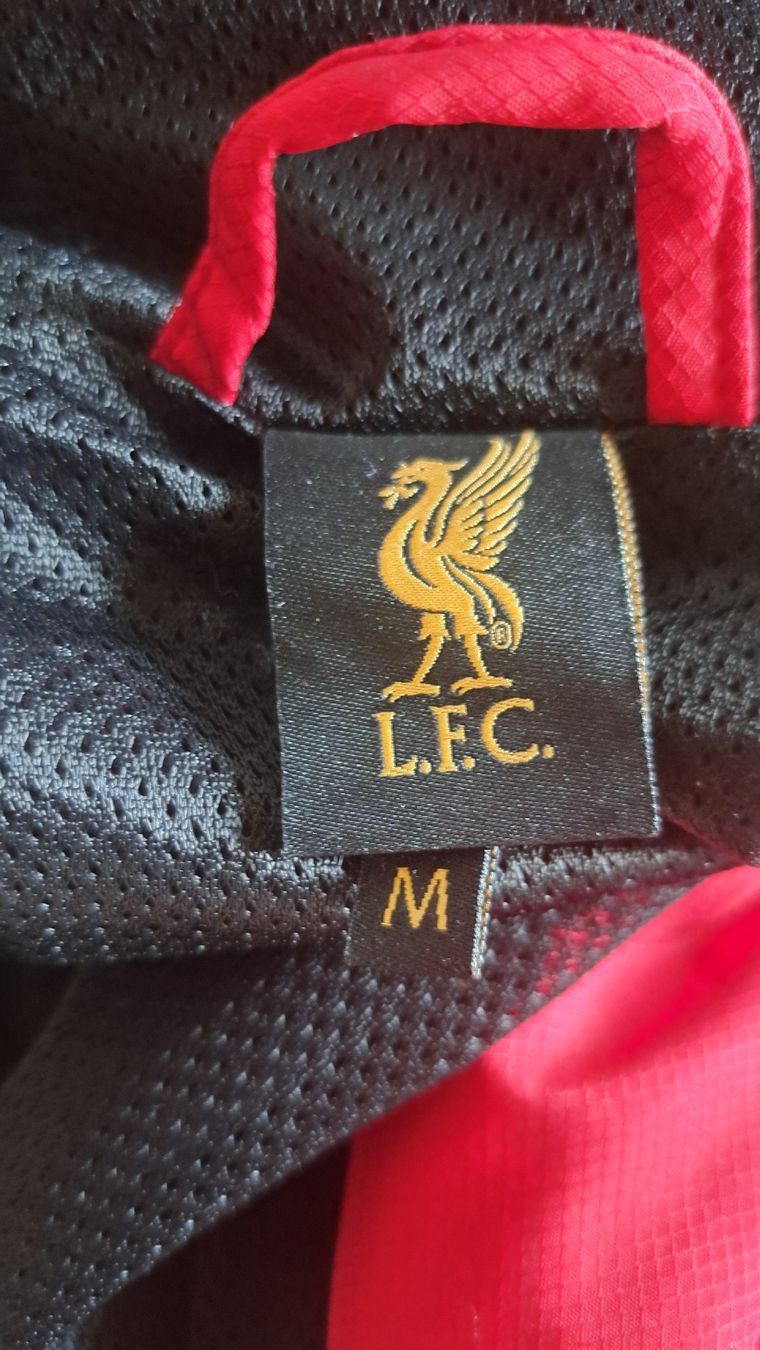 Jacken: Liverpool FC Freizeitjacke / Grösse M – Gebraucht aus Roggwil BE von Beatlemaniac 1