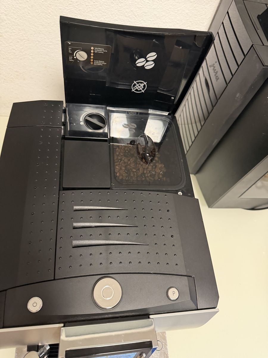 Jura Macchine per caffè & Macchine per espresso: Jura impressa J9 – Usato da Landquart venduto da nnf_hj8k 3