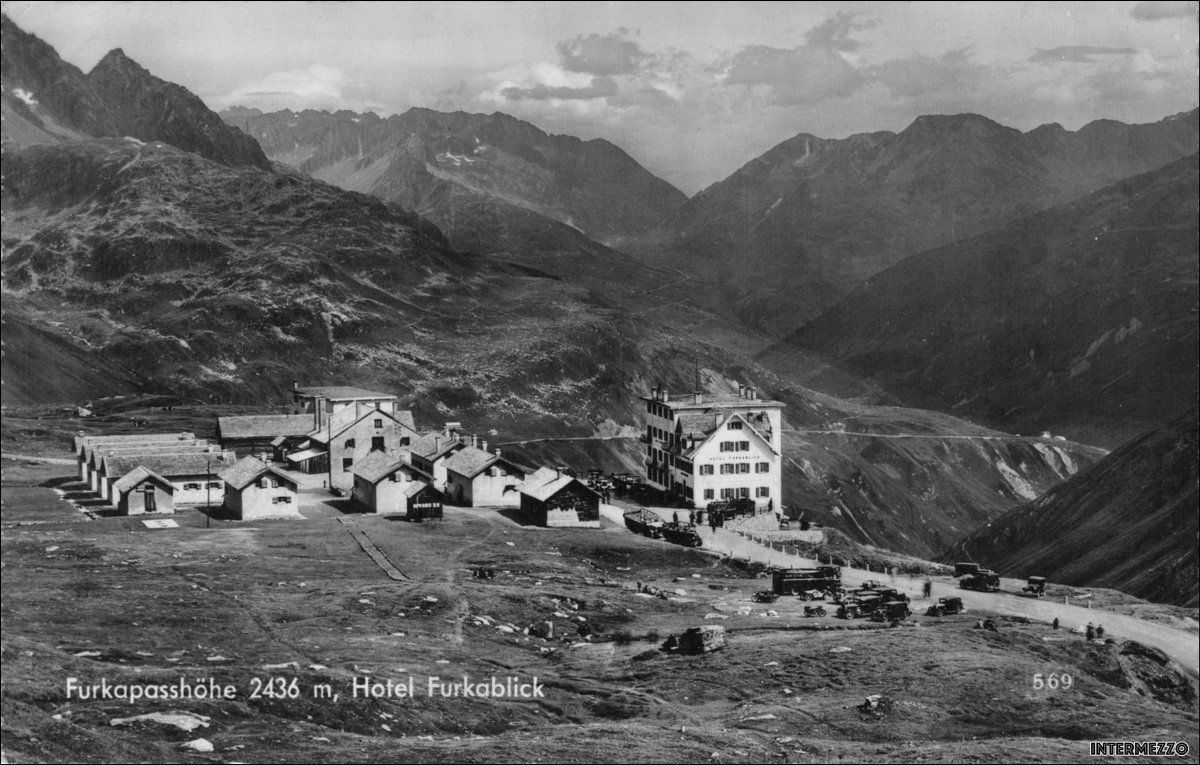 Cartoline postali: Furka Hotel Furkablick 2436 m. Oldtimer – Usato da Basel venduto da intermezzo12
