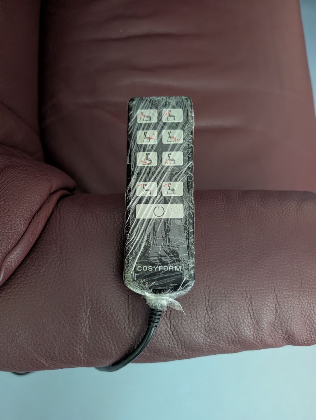 Sessel: Relax-Sessel, Leder Bordeaux, Rundfuss – Gebraucht aus Münsingen von Rehtre 4
