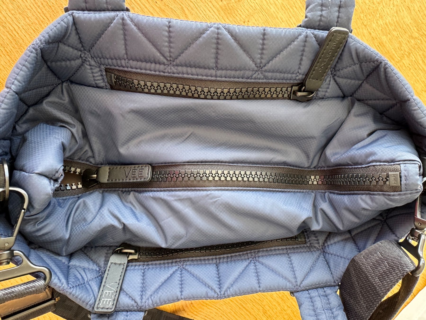 Taschen für Damen: Vee Collective Tote, dunkelblau – Neu (gemäss Beschreibung) aus Pontresina von cumprerevender 1