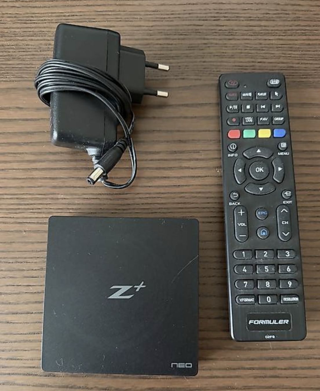 Formuler Systèmes audio & multimédias: IPTV formuler Neo – D'occasion à Gempenach par Dreamzz_17