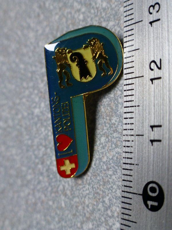 Placchette & Badge: PIN PINS POLIZEI POLICE – Usato da Gränichen venduto da Jumbo77