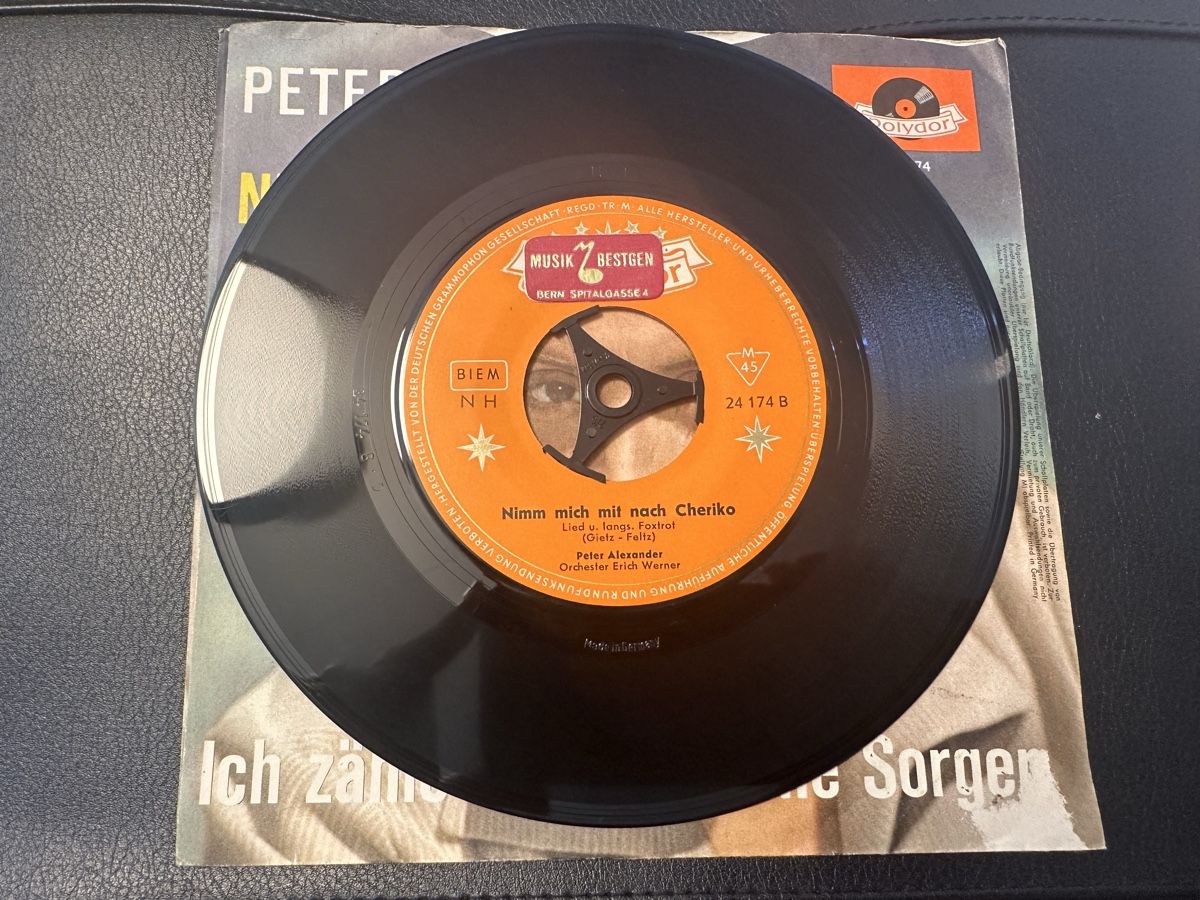 Dischi in vinile: Schallplatte von Peter Alexander – Usato da Zollikofen venduto da Taximan89 2