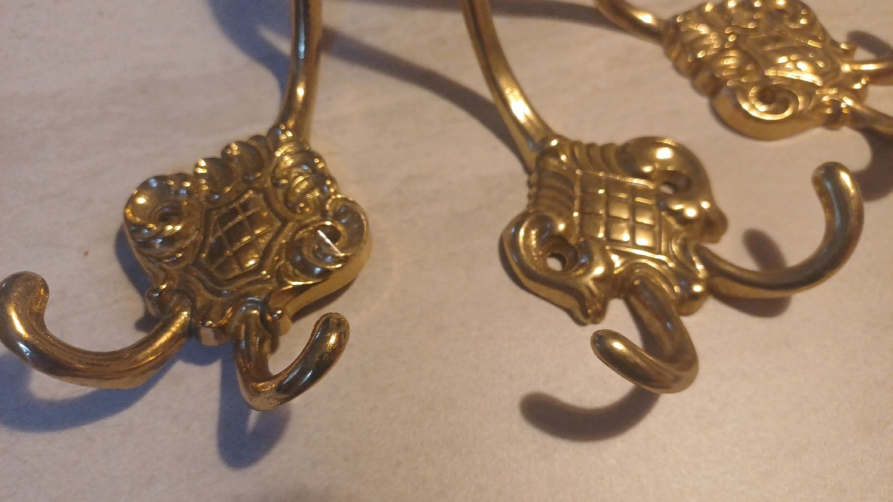 Porte manteau: 3 Wandhaken aus Messing  – D'occasion à Flawil par Naphtali 8