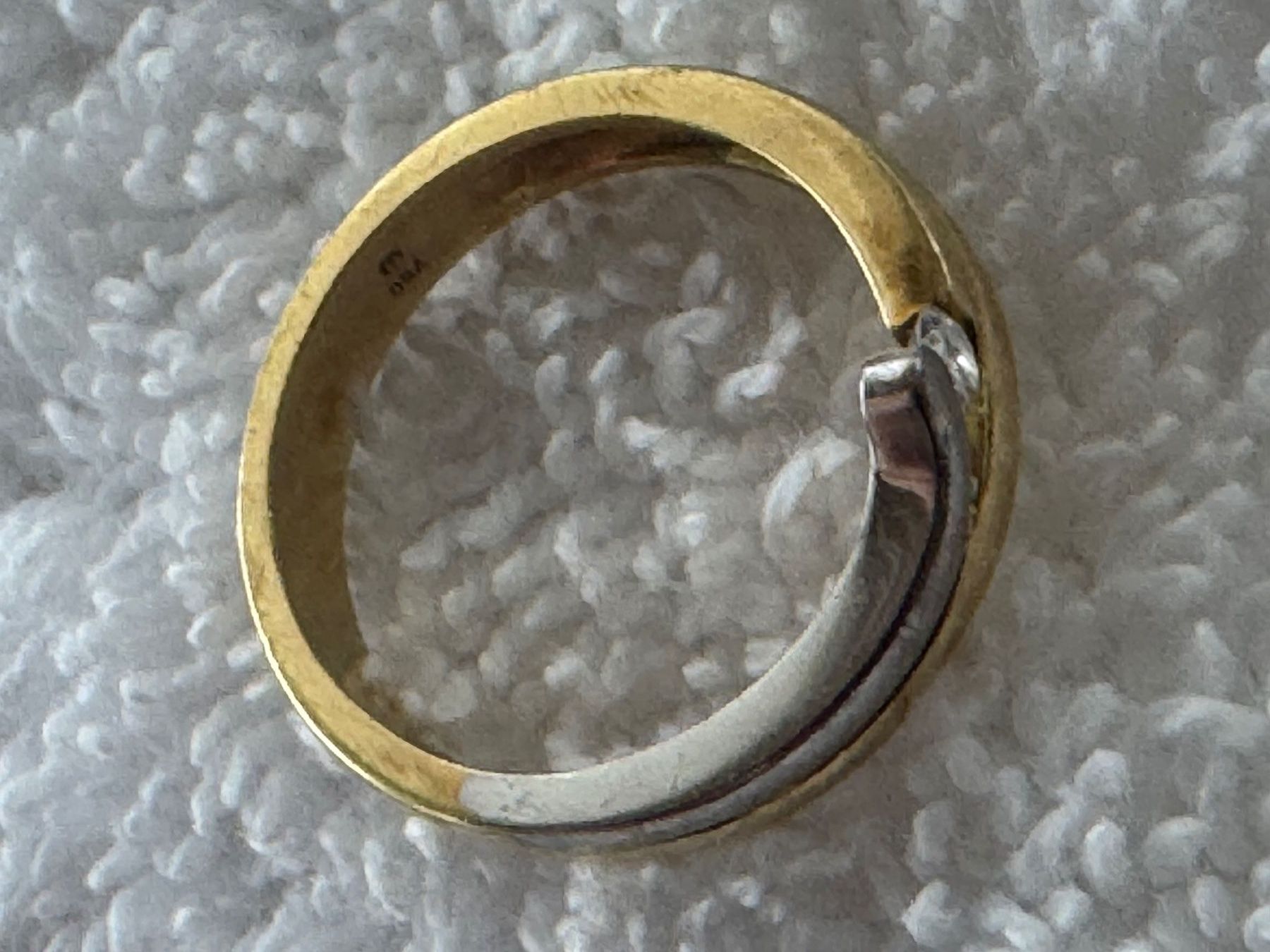 Anelli: Ring 750 GG/WG mit 1 Brillant // ca. Gr. 54 – Usato da Zäziwil venduto da blackpearl 7