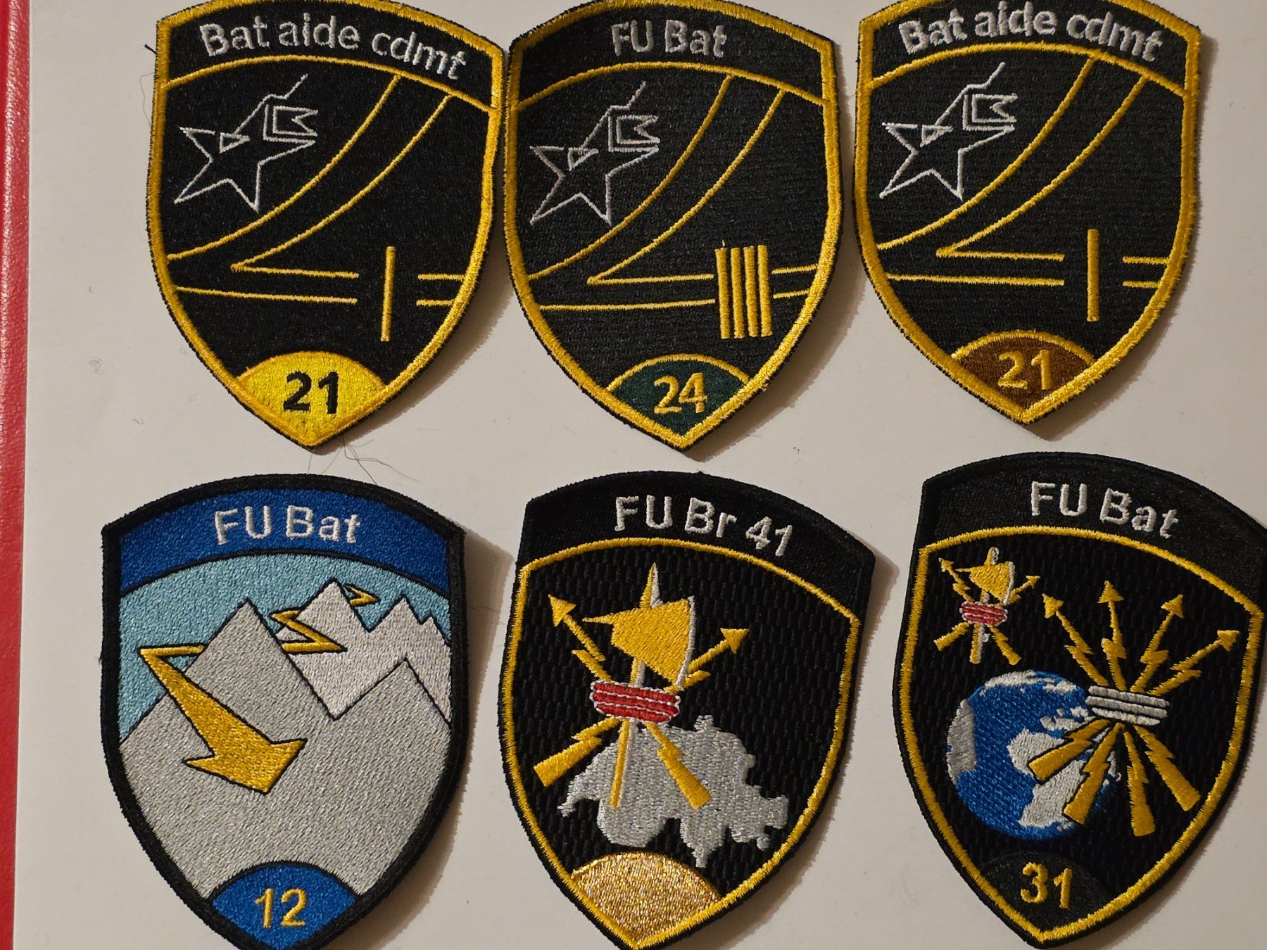 Schweizer Armee Plaketten & Abzeichen: FU Abzeichen 6 Stuck Originaux – Neu (gemäss Beschreibung) aus Prangins von AdjEM08