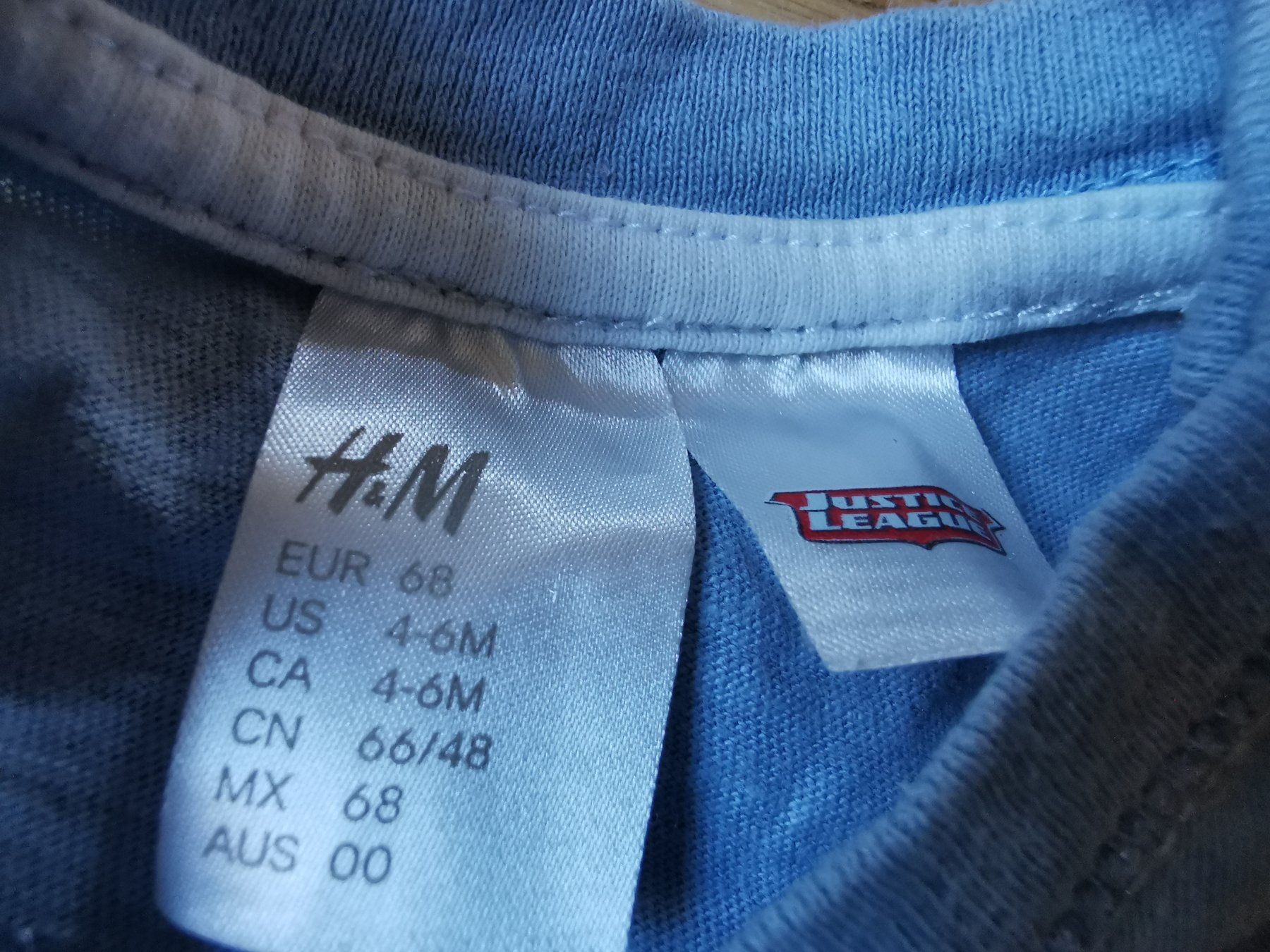 H&M Camicie, Top & T-shirt: T-Shirt H&M Gr. 68 – Usato da Stäfa venduto da flamingo_17 1