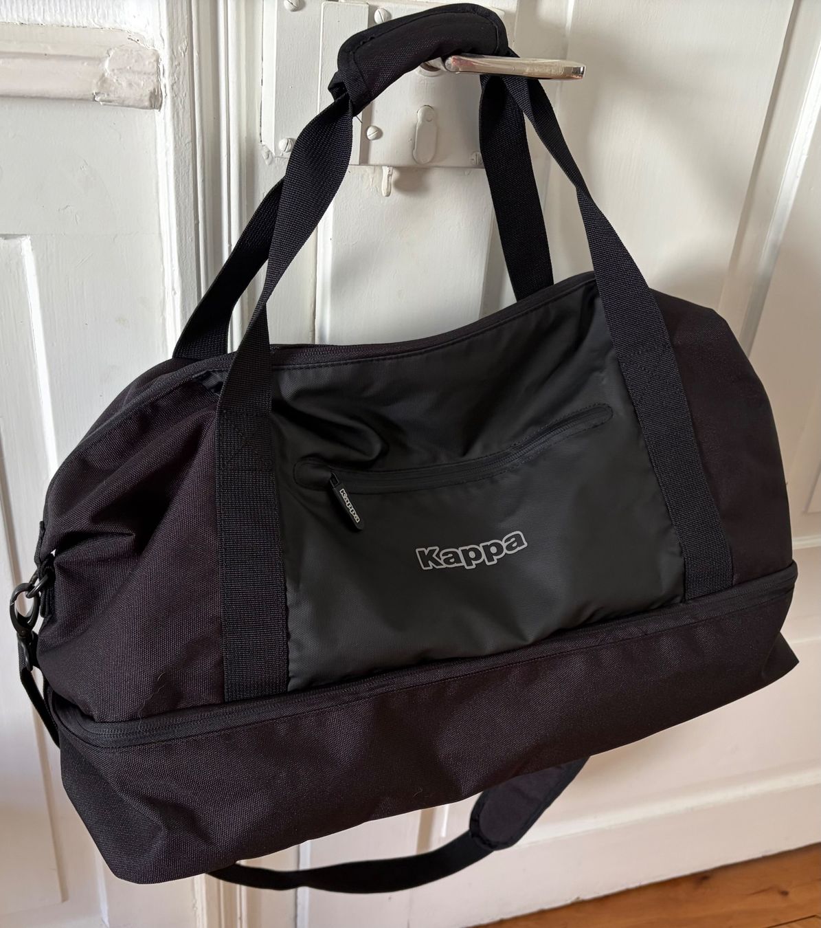 Kappa Taschen: Kappa Sporttasche - neuwertig – Gebraucht aus St.Gallen von Boergie