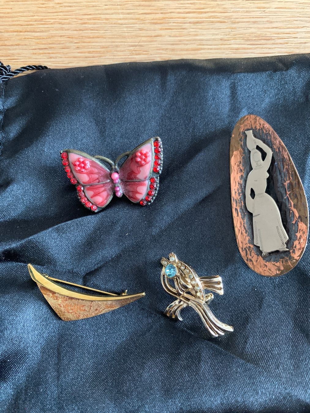 Spille & Fermagli: Joli lot de broches vintage – Usato da MEYRIN venduto da Gwendo10