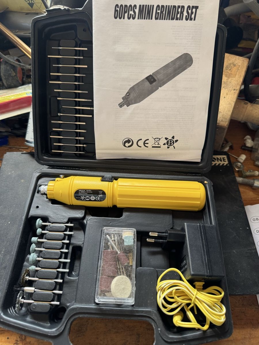 Alle Werkzeuge: Ensemble d'outils Proxxon BSG 220 avec accessoires – Gebraucht aus Troistorrents von joj_6wd5 4