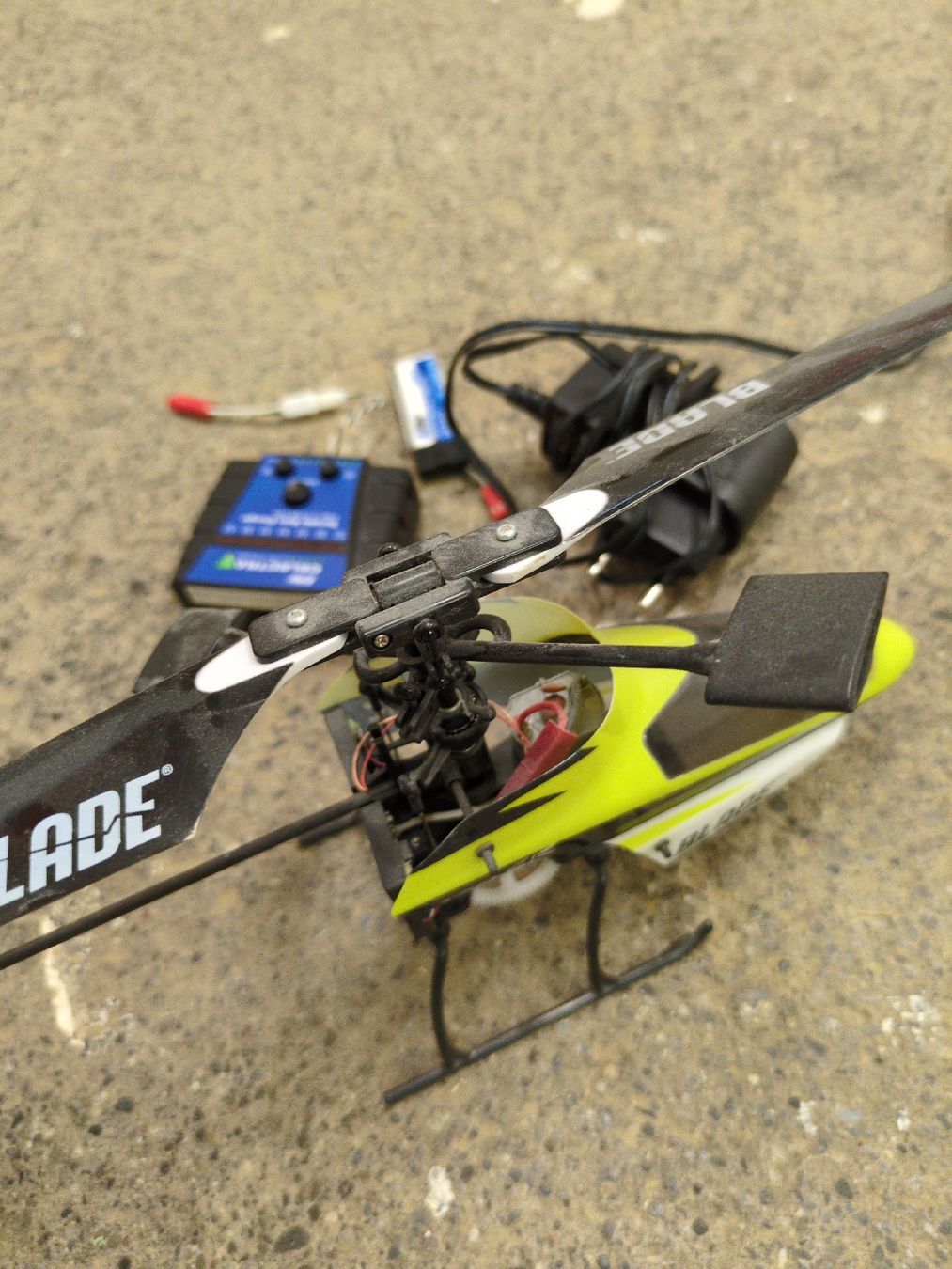 Blade Modellismo RC: E-Flight Blade 120 Helikopter RC – Usato da Wettingen venduto da Jones360 1