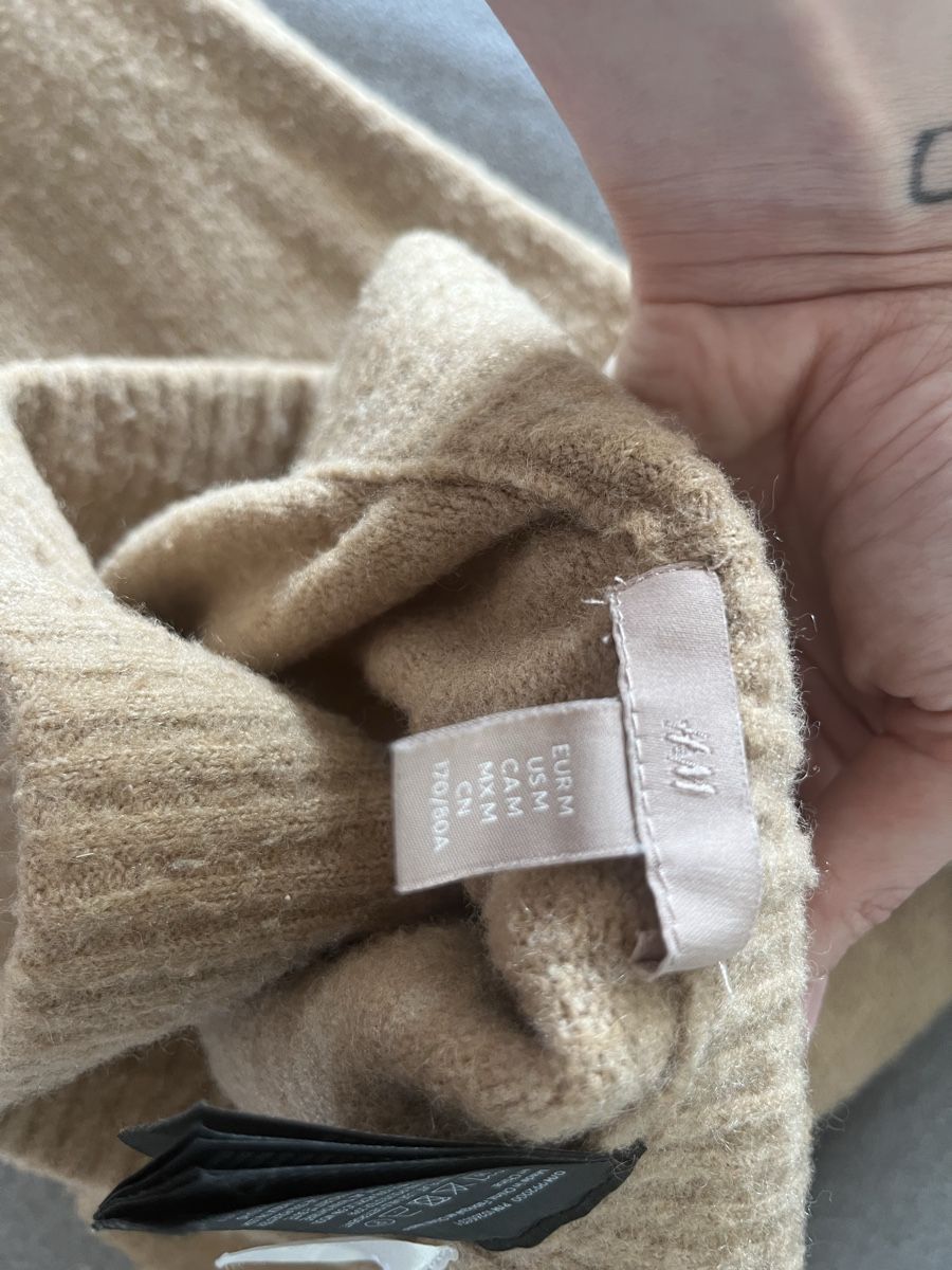 H&M Lotti di vestiti: Strickpullover und Hose in hellbraun, Grösse M – Usato da Abtwil SG venduto da cat_yk29 2