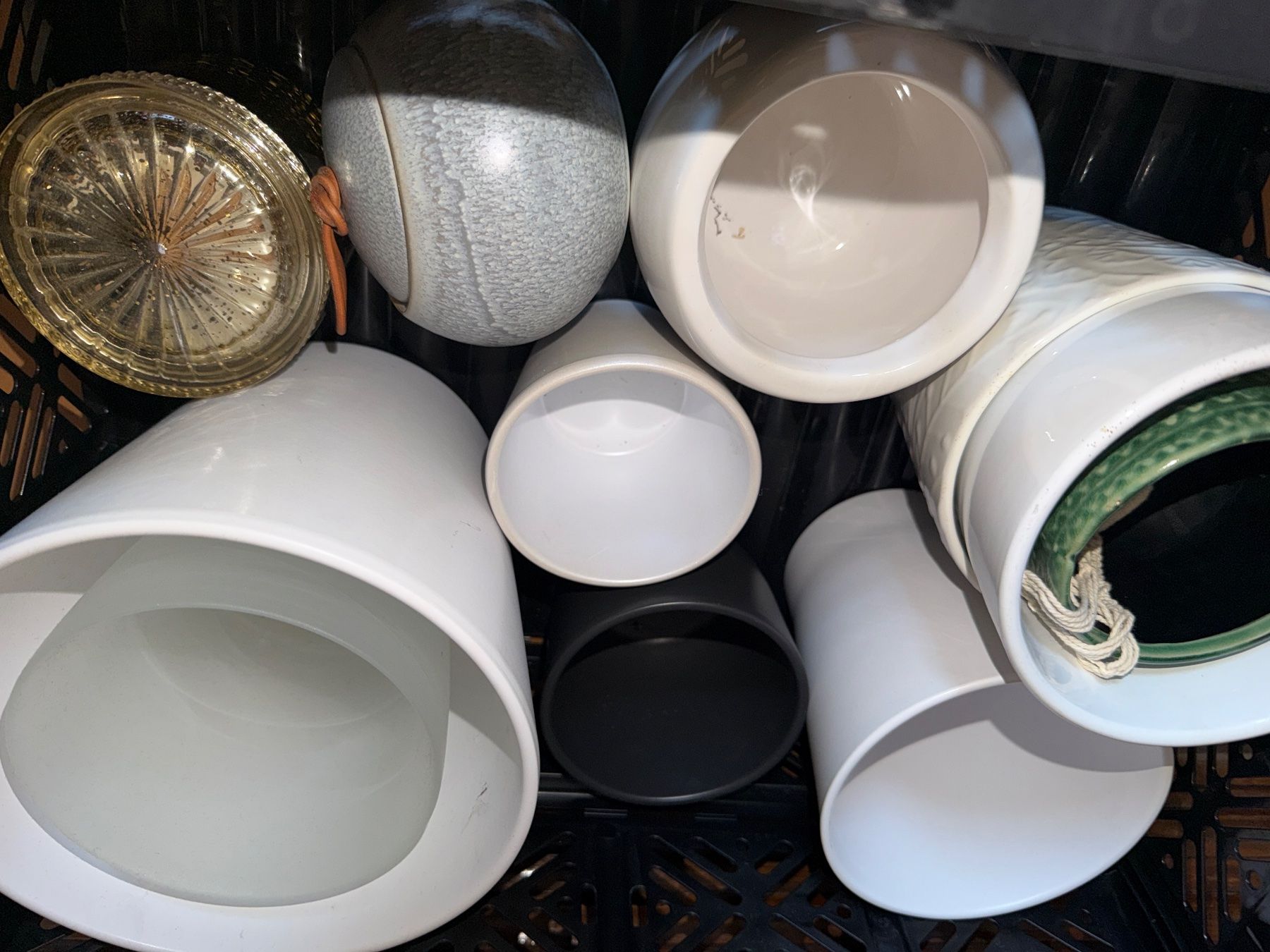 Pots de fleurs: Verschiedene Blumentöpfe und Schalen – D'occasion à Therwil par NK99 2