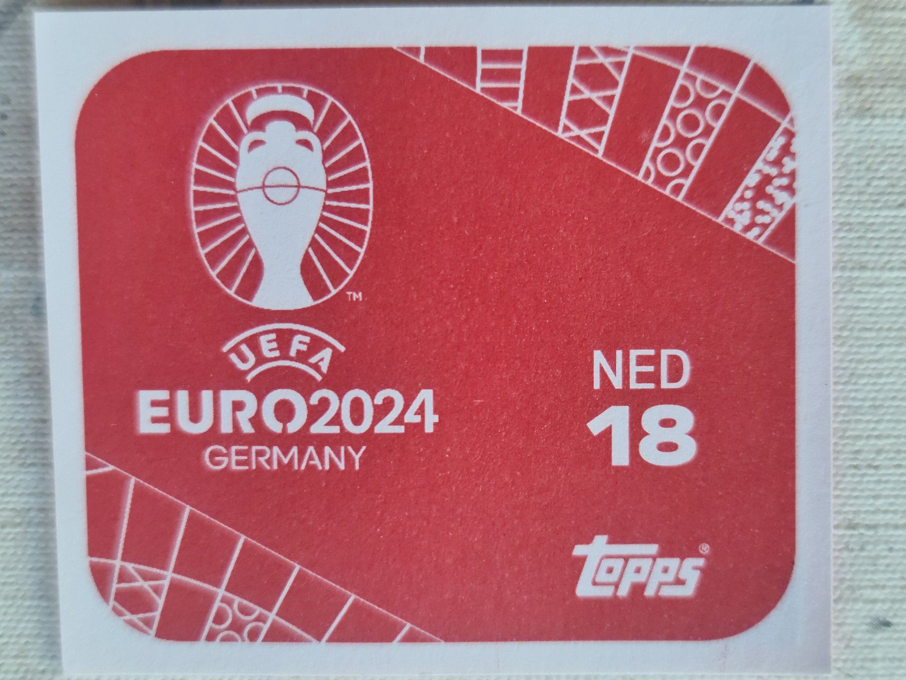Topps Cartes à collectionner: Topps EURO2024 NED 18 – Neuf avec emballage d'origine à Dintikon par Prime-shop 1