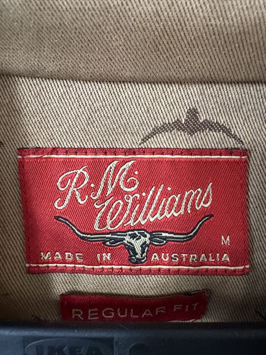 Gilet & Giacche: R.M. Williams Waxed Duck vest – Usato da Scuol venduto da jul_xwm9 1