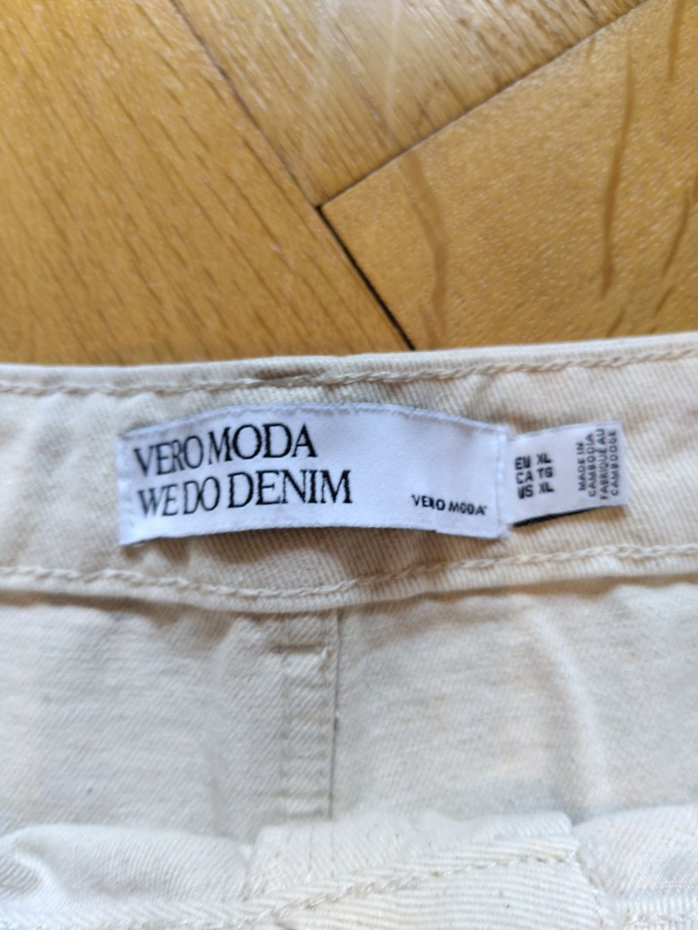 Vero Moda Hosen: Shorts – Gebraucht aus Bern von Linii 1