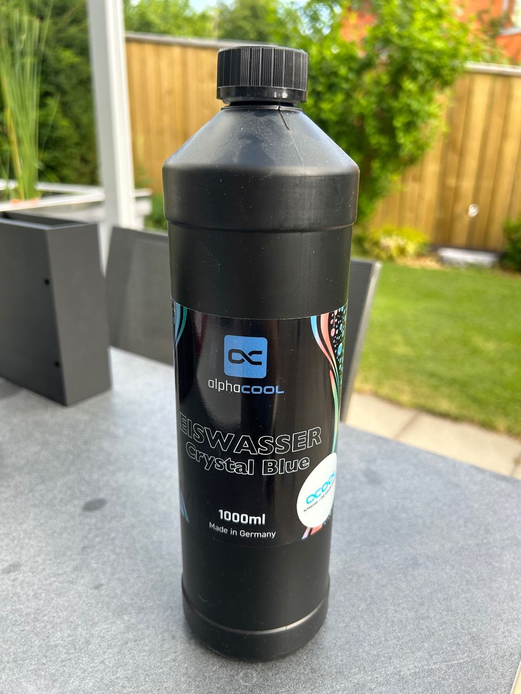 Alphacool Componenti elettronici: Alphacool Eiswasser Crystal Blue 1000ml Kühlflüssigkeit P... – Nuovo e nell'imballaggio originale da Bassersdorf venduto da Winti8406