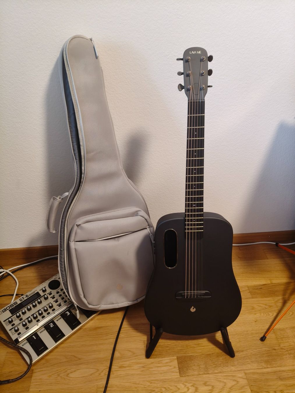 Strumenti musicali: Lava Me 2 Gitarre – Usato da Kriens venduto da SA_120 1