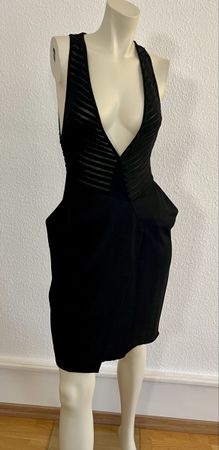 🤍 Armani Cocktailkleid – Größe 34 | Elegant & Auffällig 🤍