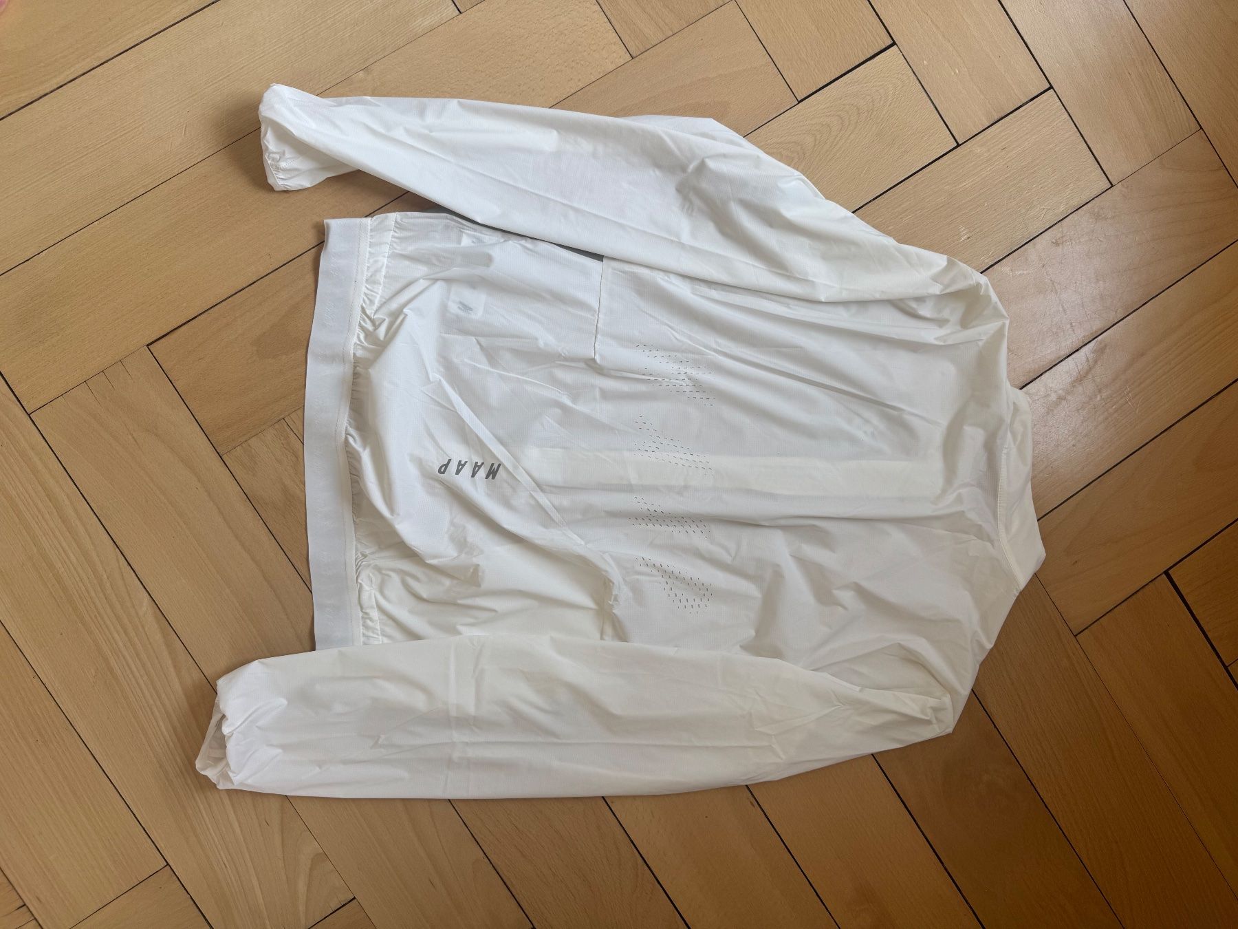 Vestes: MAAP Flow Jacket Grösse L… Neu – D'occasion à Zuchwil par janoloo 3