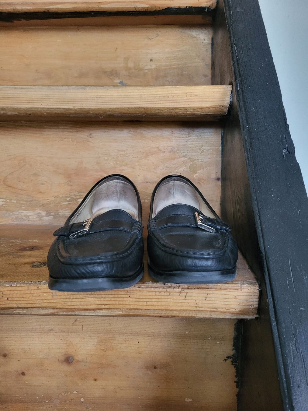 Bogner Scarpe da donna: Schwarze Loafer von BOGNER – Usato da Zweisimmen venduto da Adorable 1