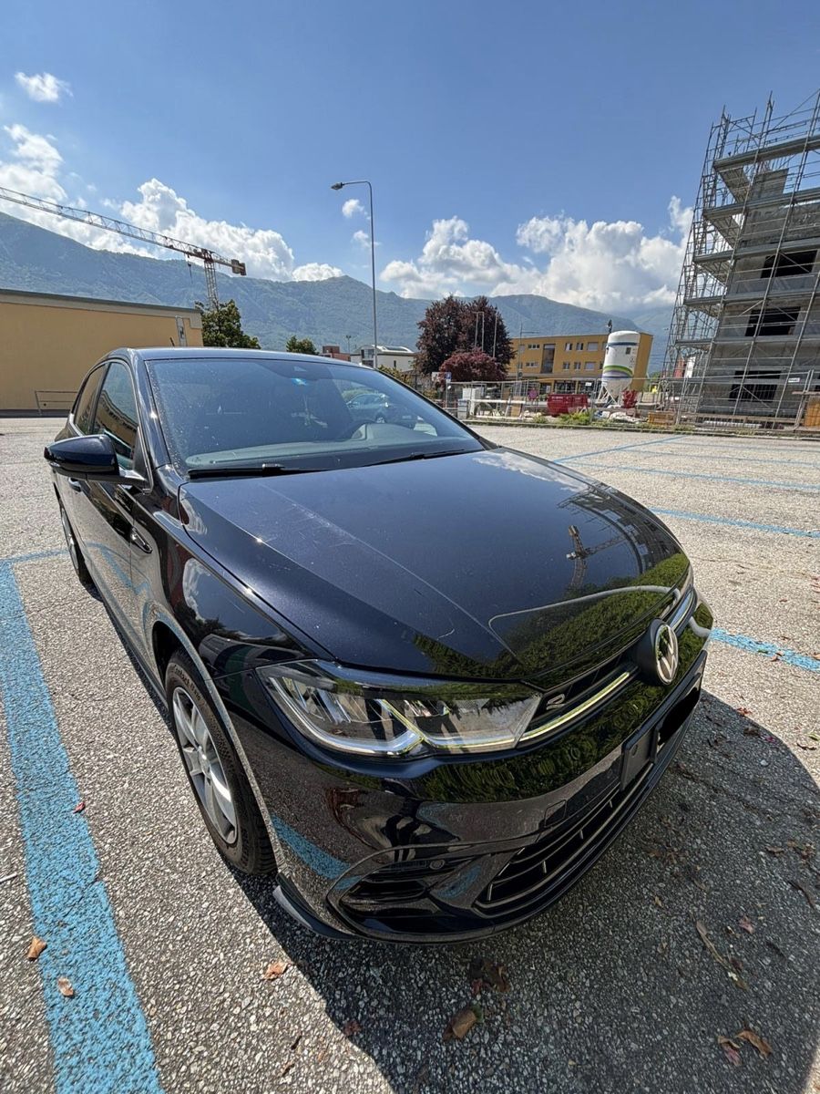 VW Automobili: VW Polo 1.0 TSI R-Line  – Usato da Giubiasco venduto da tyr_tg7z 1