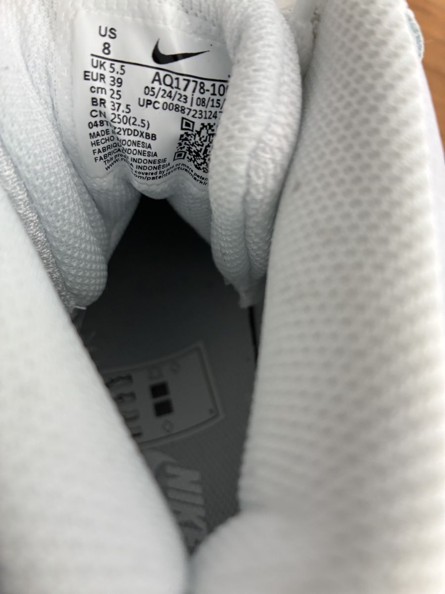 Nike Scarpe da donna: Baskets montantes Nike – Nuovo (secondo la descrizione) da Lausanne venduto da Gabrie 6