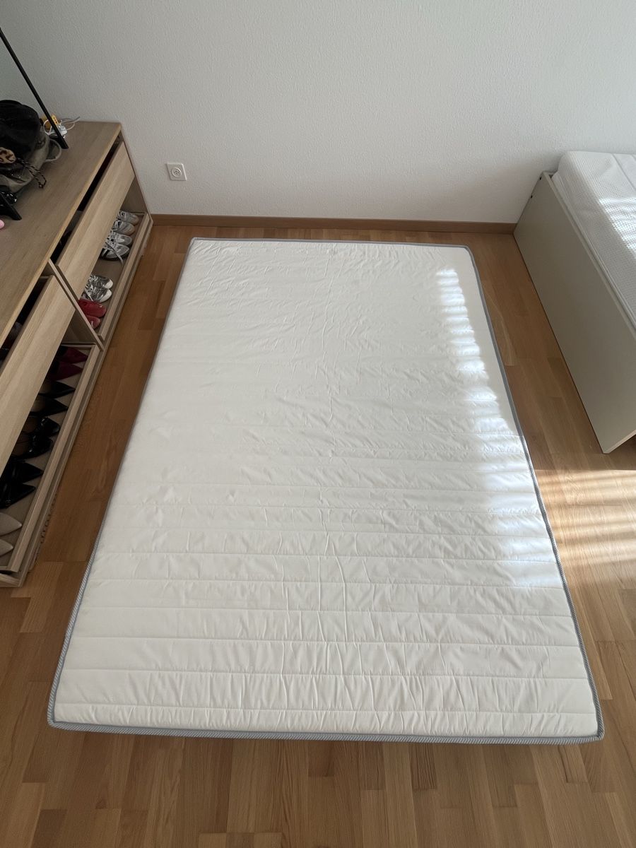 Materassi: Matratze 140cm x 200cm – Usato da Urdorf venduto da polina_t
