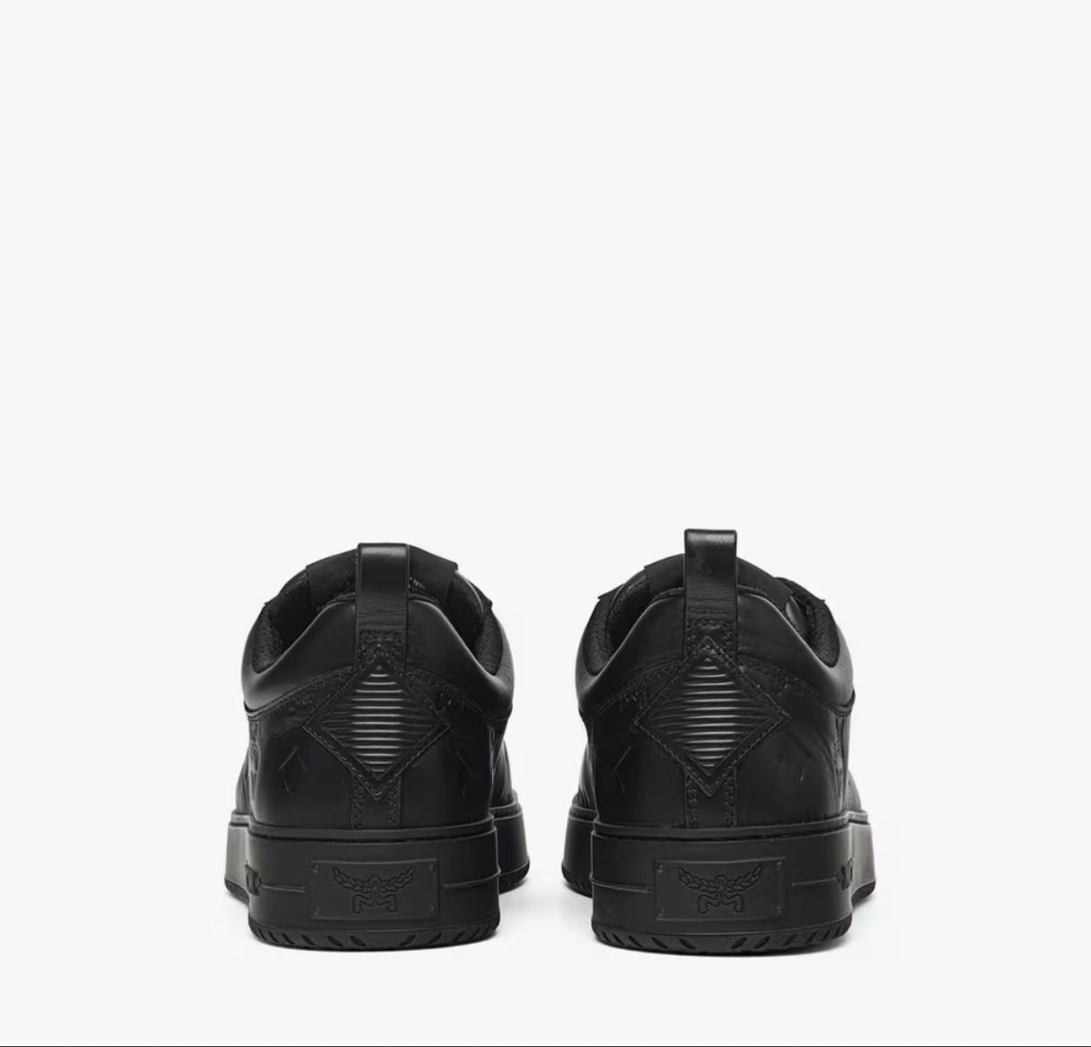 Mcm Scarpe da uomo: MCM Low-Top-Sneaker black – Nuovo (secondo la descrizione) da Rotkreuz venduto da kte_y7fs 3