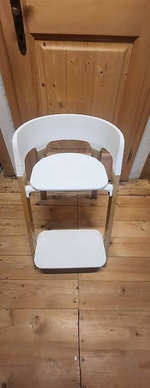 Stokke Seggioloni: Hochstuhl Stokke Steps weiss – Usato da Baldingen venduto da Lucky020806 2