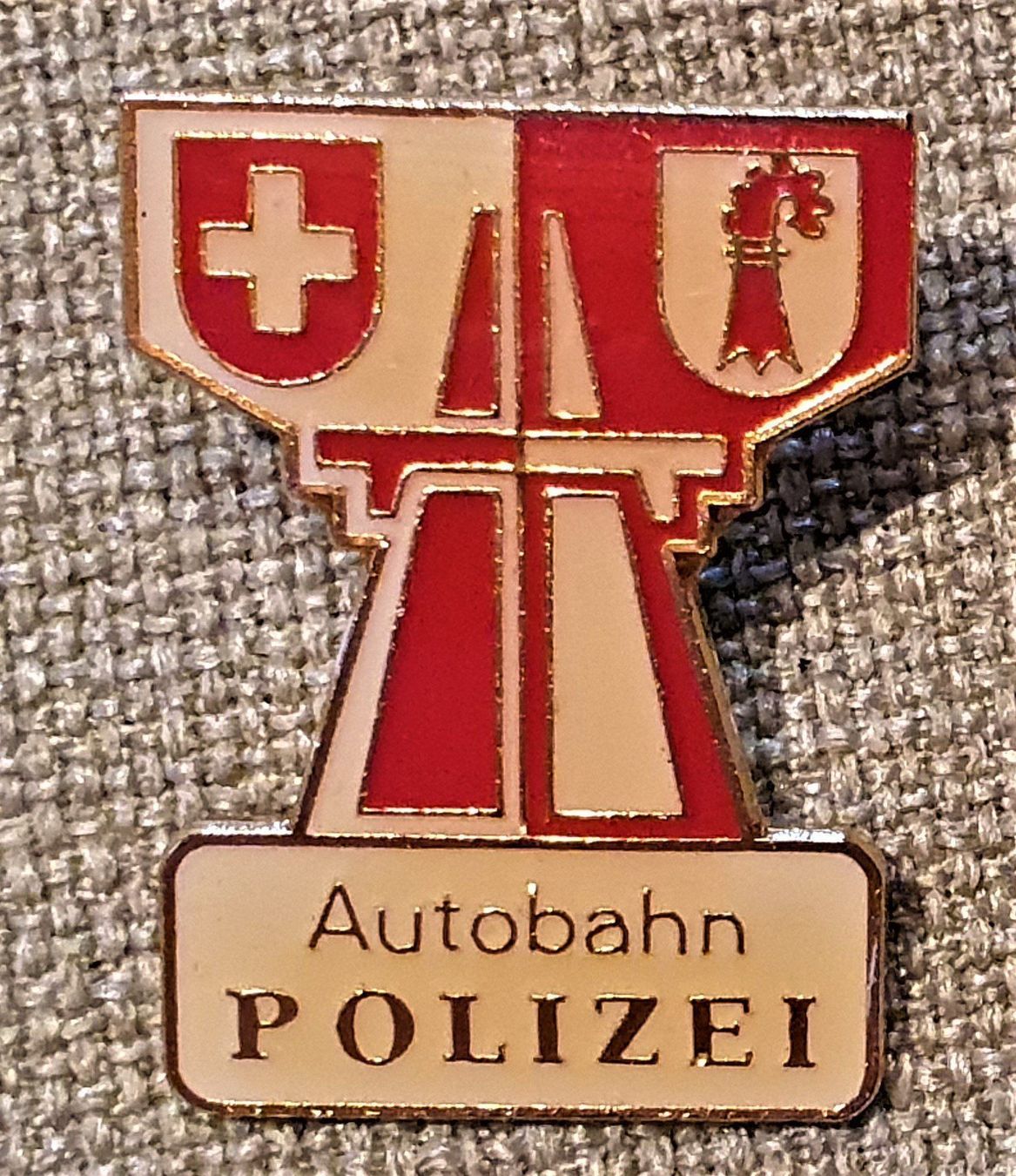 Placchette & Badge: M498 - Pin Autobahn Polizei Schweiz Baselland – Usato da Reinach BL venduto da Boston-Verkauf