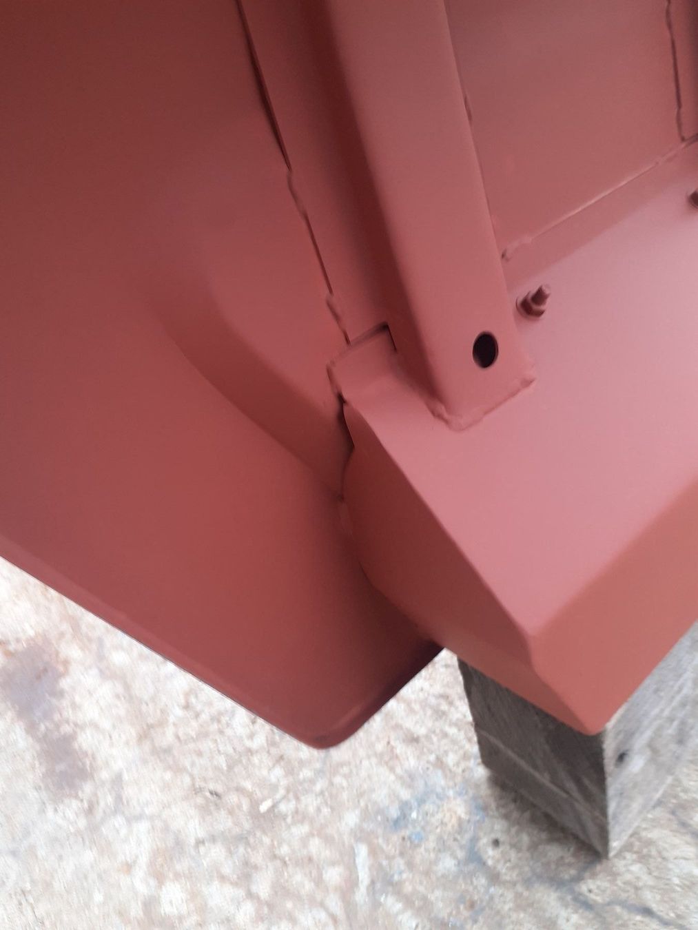 Massey Ferguson Traktoren: MF-Kotflügel NEU 185/188 – Neu und originalverpackt aus Rothenthurm von mf-schuler 5