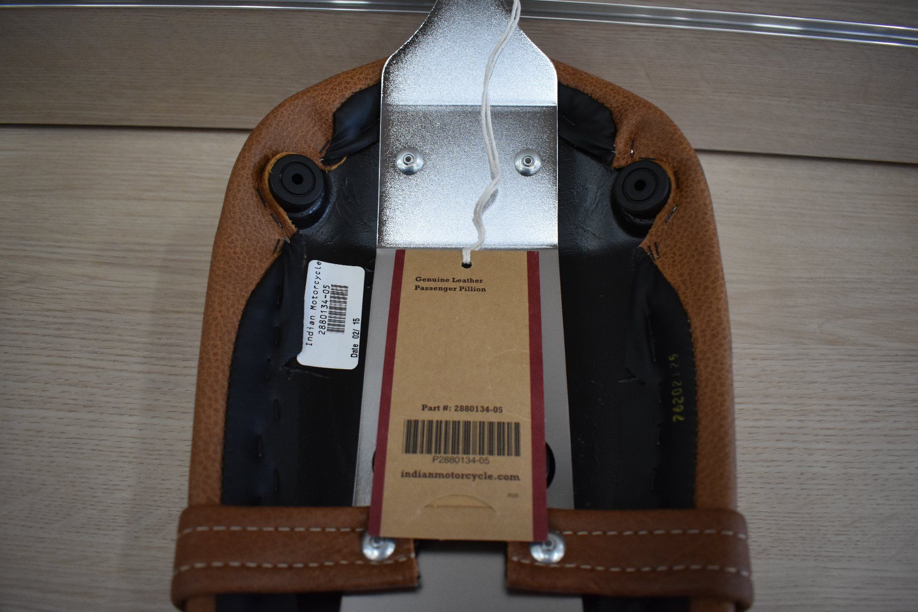 Indian Motorcycle Tutti i ricambio per moto: Indian Motorcycle - Passenger Seat – Nuovo e nell'imballaggio originale da Besenbüren venduto da Senag2020 2