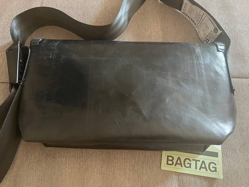 Borse: Freitag Tasche Hawaii five schwarz neu – Nuovo e nell'imballaggio originale da Greifensee venduto da Joliver 1