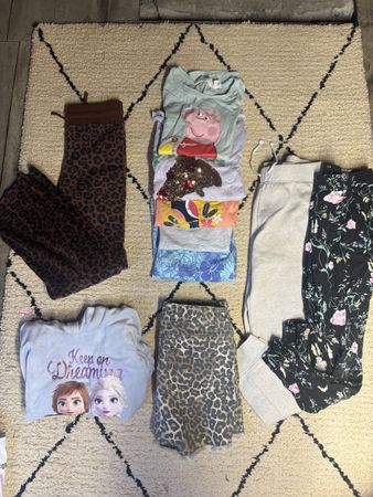 Mädchen Kleiderpaket Grösse 122/128