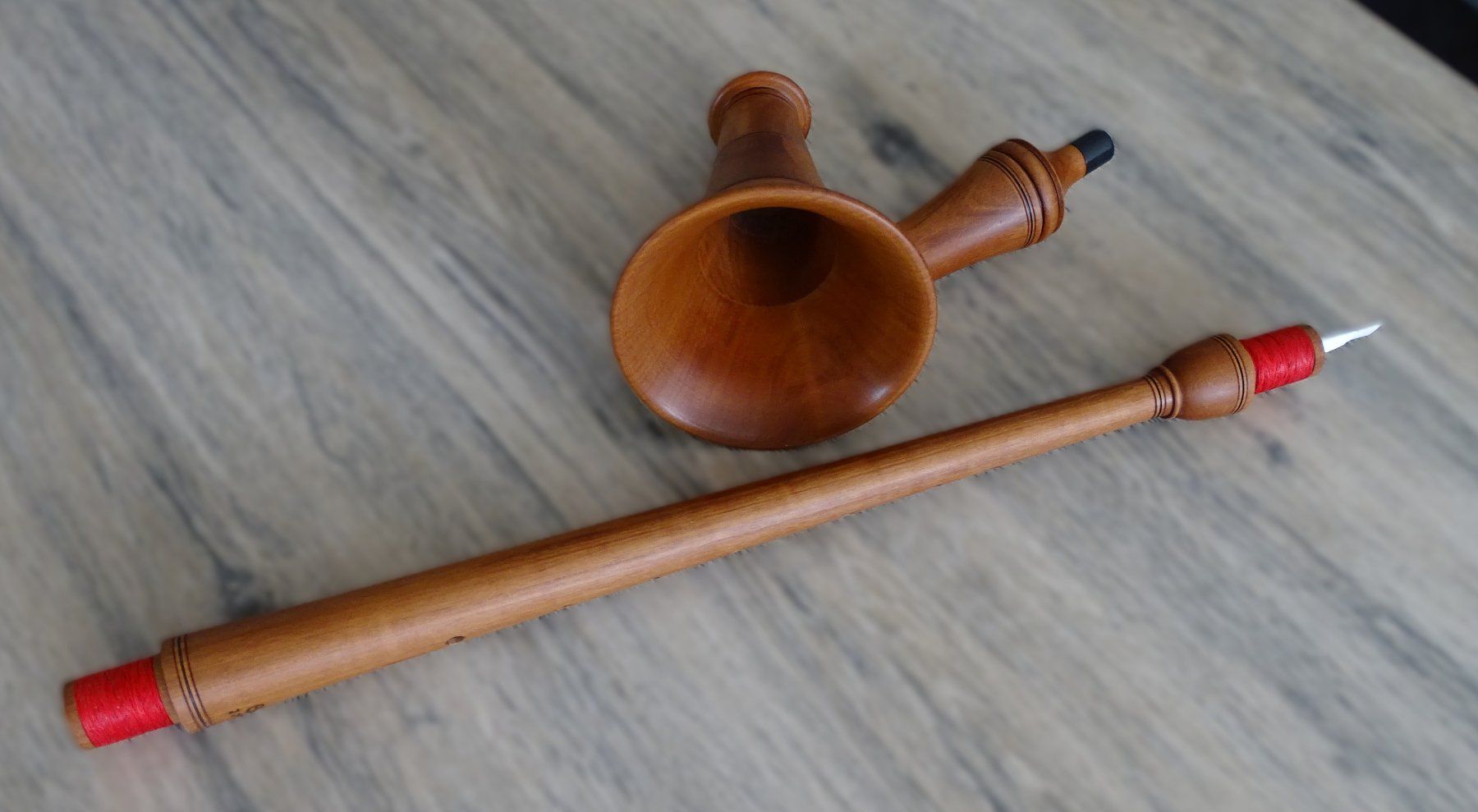 Strumenti musicali: Mittelalterliche handgefertigte Rauschpfeife – Nuovo (secondo la descrizione) da Wikon venduto da rossmueller.f 4