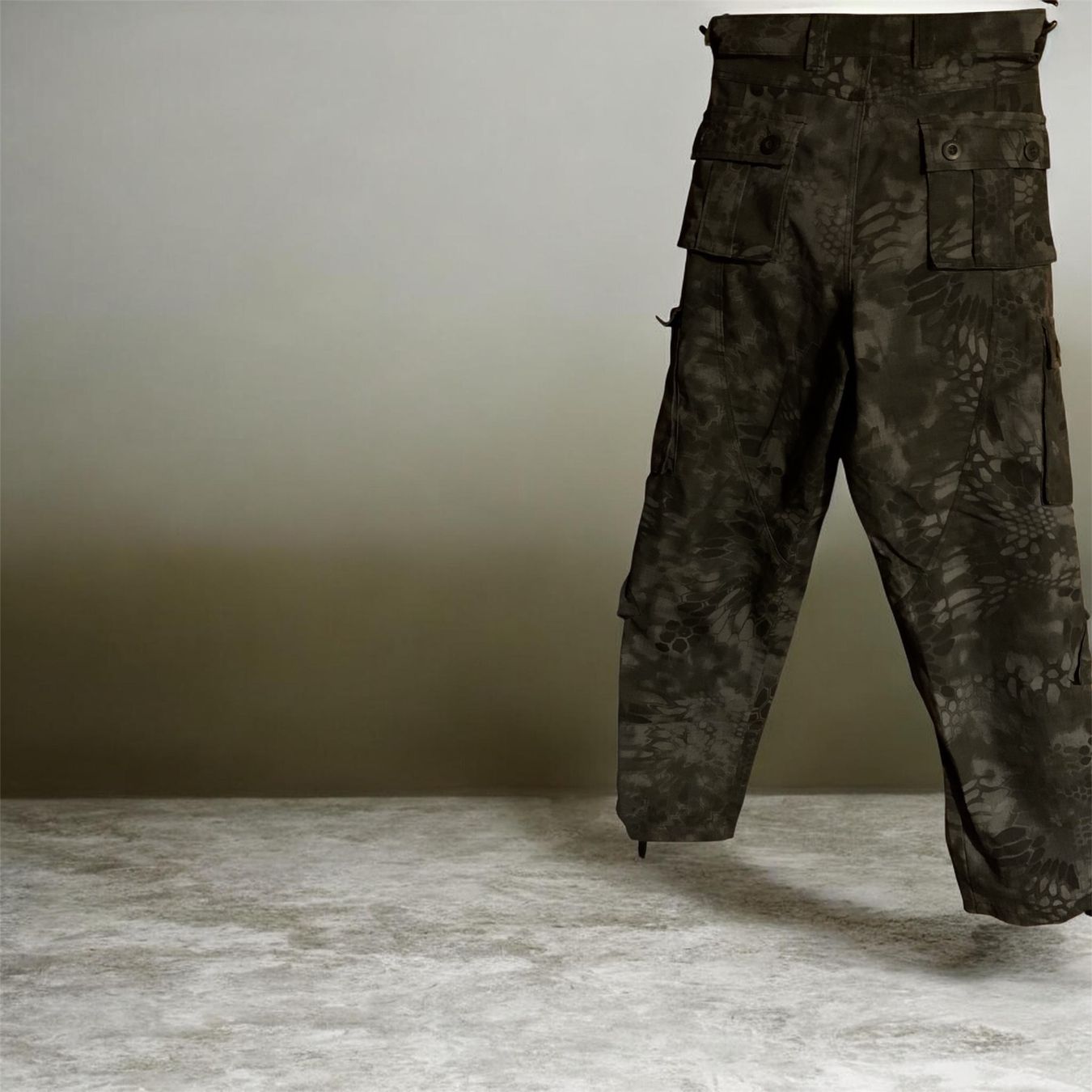 Uniformi: Hose Tarnmuster Python wie neu – Nuovo (secondo la descrizione) da Malters venduto da Dom55