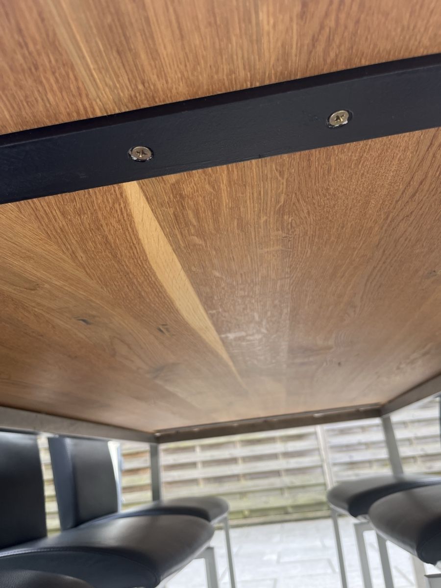 Calligaris Tischset: Calligaris Tisch mit Stühlen – Gebraucht aus Dulliken von PFZH 7