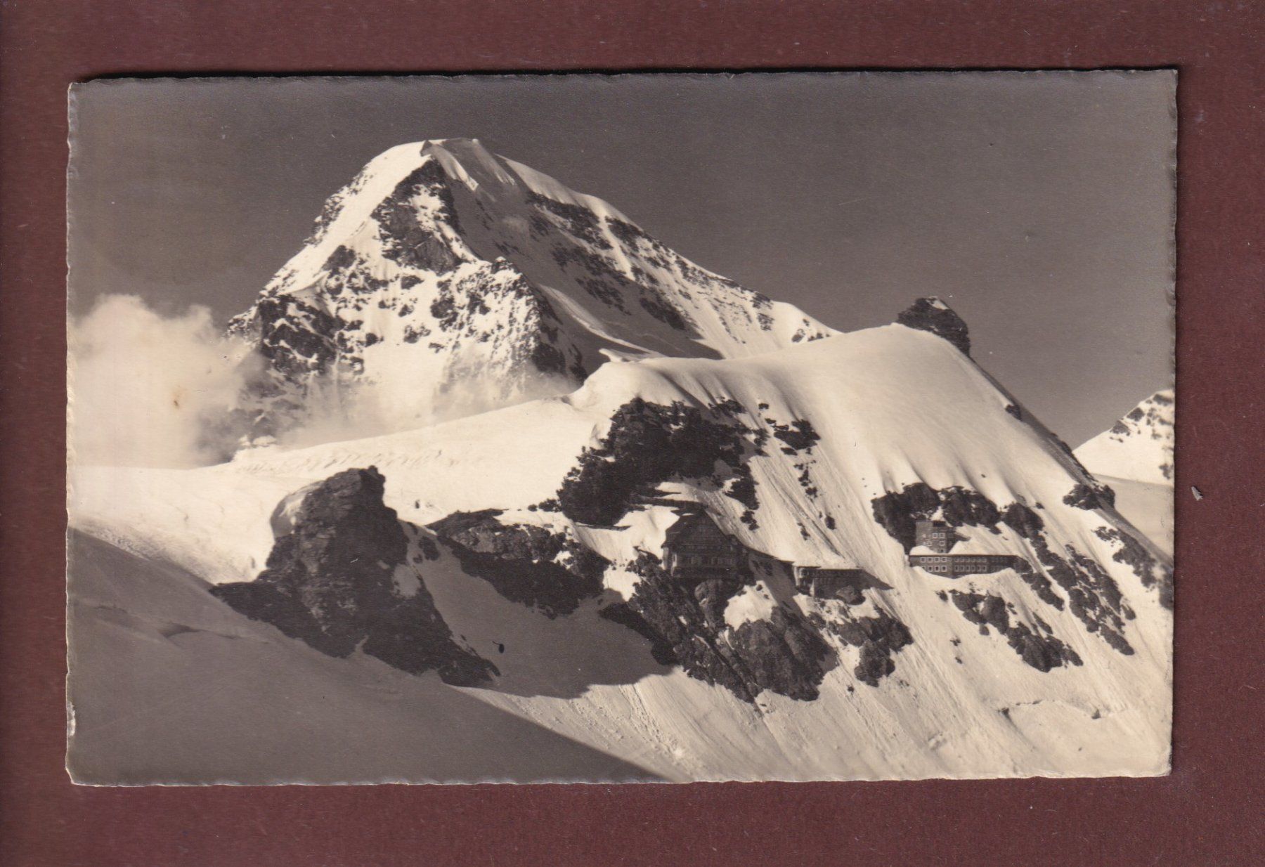 Cartes postales: Station JUNGFRAUJOCH - Mönch und Sphinx – D'occasion à Pully par nicecards