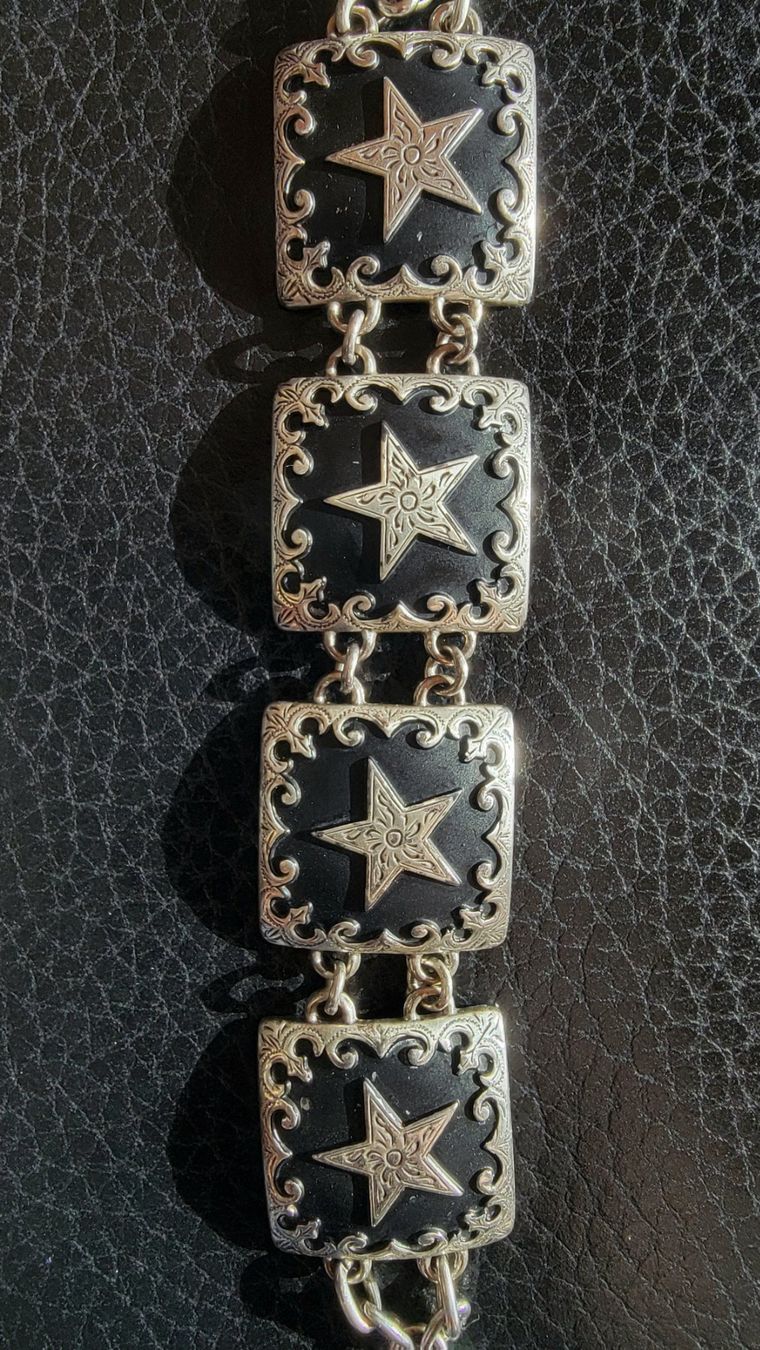 Bracciali & Braccialetti: Sternenarmband aus Texas – Usato da Gelterfingen venduto da Spade88 2